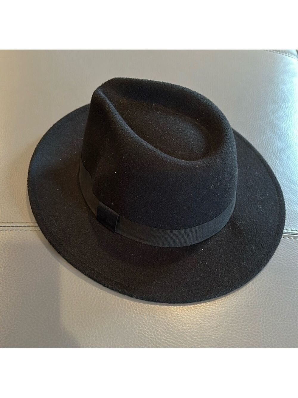 H&M hat - Picture 2 of 8